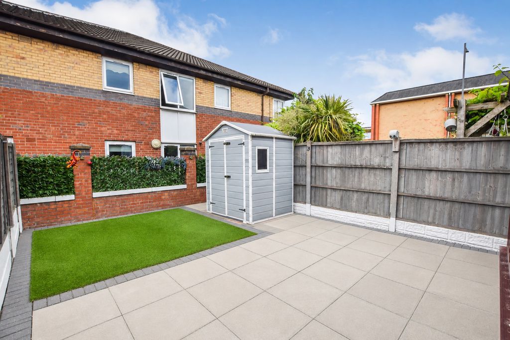 Wellington Close